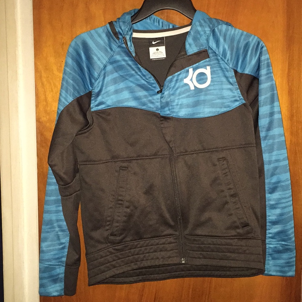 Youth Large KD Nike Hoodie Jacket.